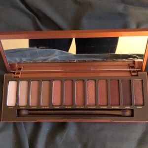 Urban Decay Naked Heat Palette